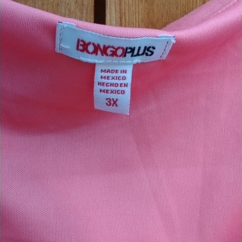 Maxi dress- Collar/pink- color might differ because of lighting. - Picture 2 of 6